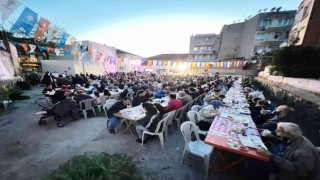 AK Parti Turgutludan 2 bin kişilik teşkilat iftarı