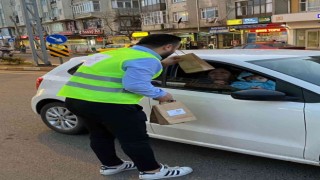 AK Partili gençlerden iftar ikramı