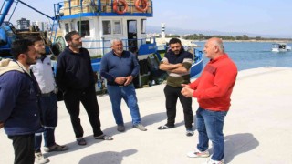 Akdenizde balıkçılar sezonu erken kapatmaya başladı