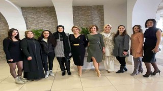 Alaplı Anneler Derneği gıda paketlerini ihtiyaç sahiplerine ulaştırdı