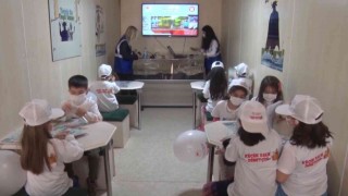 Ankarada 300 küçük öğrenci hem eğlendi hem de balık denetçisi olarak eğitildi