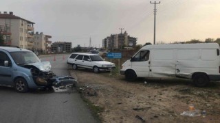 Antalyada trafik kazası: 2 yaralı