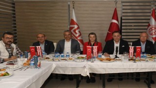 Antalyaspor Vakfı iftar yemeğinde buluştu