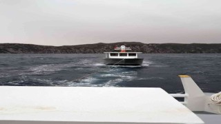 Arıza yapan tekneyi Kıyı Emniyet kurtardı