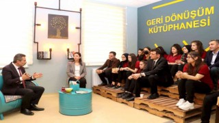 Aslan, lise öğrencileriyle buluştu