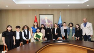 AÜ Rektörü Özkan: “Öğrencilerimiz başarıları ile üniversitemizi ülkemize ve dünyaya anlatıyor”