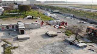 Ayda bebeği kurtarmışlardı; BAK- Kadıköy Orta Seviye Arama Kurtarma Sertifikası aldı