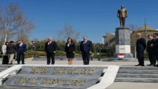 Azerbaycandan gelen heyet Aliyev Parkını ziyaret etti