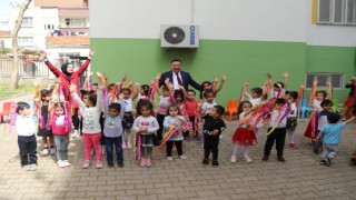Bağlar Belediyesinden çocuklara eğitim seti