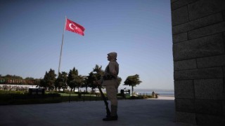 Bakan Ersoy: Çanakkale, insan hayatına duyulan saygının en uç koşullarda bile esnemediğinin belgesidir