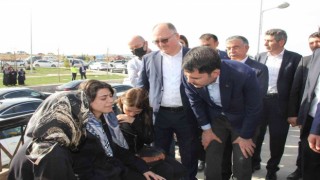 Bakan Kurum, gazi Yıldırımın cenaze namazını kıldı