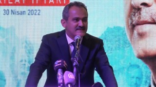 Bakan Özer: Her noktaya en ücra köşeye yatırımlar ulaştırıldı
