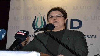 Bakan Yanık: Almanyada çok nitelikli ve güzel bir topluluk var”