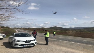 Balıkesirde jandarma trafiği havadan denetledi