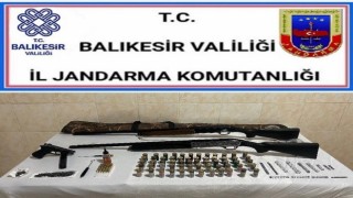 Balıkesirde polis ve jandarmadan 66 şüpheliye gözaltı
