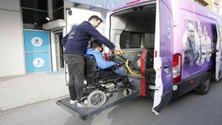 Başakşehir Belediyesinden engellilere EKPSS kursu
