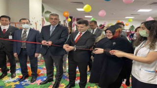 Başakşehir Çam ve Sakura Şehir Hastanesinde çocuklar için 23 Nisana özel oyun alanı