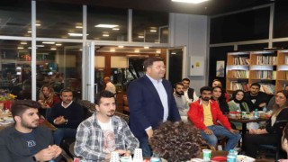 Başkan Ali Kılıçtan üniversitelilere raylı sistem müjdesi
