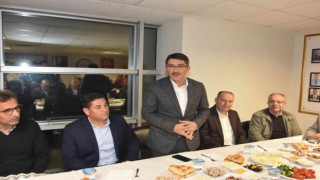 Başkan Çelik hemşehri dernekleriyle sahur sofrasında buluştu