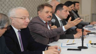Başkan Deveci: “Dayanışmayla bu yükün altından çıkarız”
