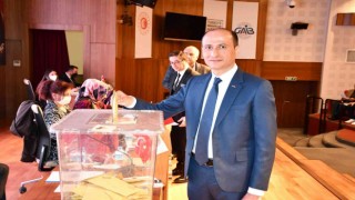 Başkan Mehmet Çıkmaz güven tazeledi