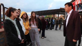 Başkan Özcan, üniversite öğrencilerine müjdesini paylaşacak