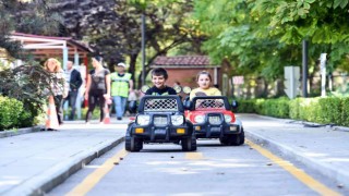 Başkentli minikler trafik eğitim pistinde yeniden direksiyon başına geçiyor