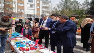 Batmanda anaokul öğrencileri velileri ile oyuncak tasarladı