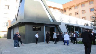 Batmanda hastane bahçesinde yapımı tamamlanan cami hizmete açıldı