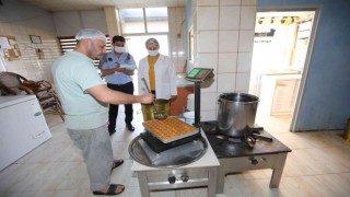 Bayraklı zabıtası bayram denetiminde