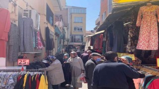 Bayram öncesi giyim işletmelerinde yoğunluk