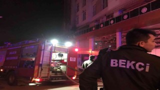 Bilecikte bir iş yerinin ikinci katında çıkan yangın korkuttu