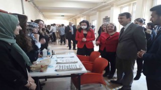 Bileşik Sanatlar ve Kozmetik Kimya Sergisi açıldı