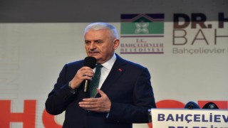 Binali Yıldırım: Yolları böleriz, Türkiyeyi böldürtmeyiz