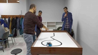 Bingölde öğretmenlere ‘temel robotik kursu eğitimi