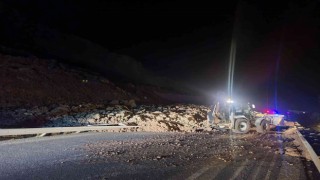 Bolu-Mengen yolu heyelan sebebiyle kapandı