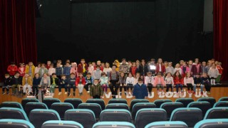 Bozüyük Belediyesi Çocuk Şenliği “Mimas ile Büyüyen Düşler” adlı tiyatro oyunu ile başladı