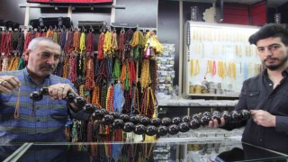Bu tespihler görenleri şaşırtıyor