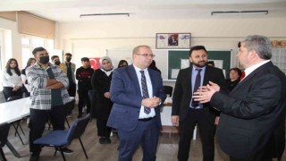 Bünyan protokolü öğrencileri ziyaret etti