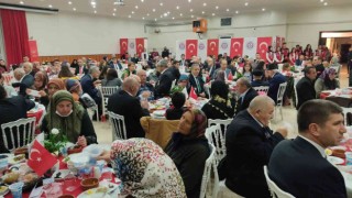 Burdurlu şehit ve gazi yakınları valilik tarafından verilen iftarda buluştu