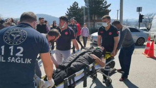 Bursada baba ve kızının yaralandığı kaza kamerada