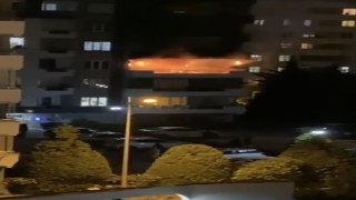 Bursada korkutan yangın.. Ev alev alev yandı