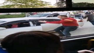 Bursada yol verme tartışması kameralarda