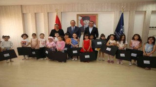 Büyükşehir Belediyesinin 23 Nisan Yarışmasının ödülleri verildi