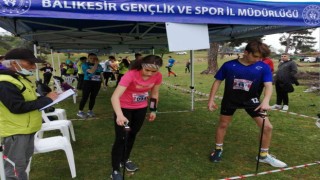 Çanakkale Kahramanı Seyit Onbaşının memleketi Havran oryantiring sporuna ev sahipliği yaptı