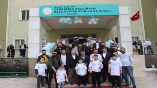 Çarşambada 2 Nisan Dünya Otizm Farkındalık Günü kutlandı