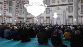 Çarşambada 300 yıllık gelenek yaşatıldı: Enderun usulü teravih kılındı