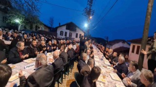 Ceylan ailesinden iftar