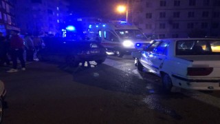 Çocuk sürücü araç arızasıyla uğraşanların arasına daldı: 4 yaralı