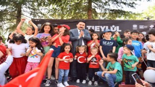 Çocuklar 23 Nisanı dolu dolu yaşadılar